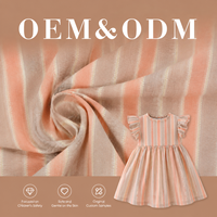 L'usine produit du tissu en dentelle qui est agréable pour la peau et confortable pour la production de robes de mariée