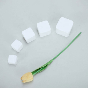 Pot cosmétique carré en plastique avec couvercle à clip, bleu clair, en PP, pour le stockage de crème, beurre corporel, baume à lèvres - Product Image 4
