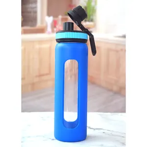 Bouteille d'eau en verre Borosilicate 700ml, Shaker avec manches en Silicone, pour Fitness, gymnastique