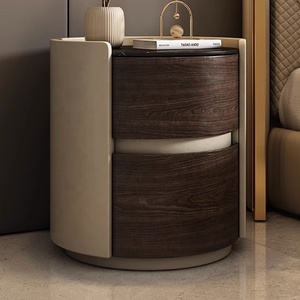 Comodino <span class=keywords><strong>Rotondo</strong></span> di Design Minimalista di Fascia Alta in Legno Massello di Lusso Leggero per Camera da <span class=keywords><strong>Letto</strong></span> con Piano in Pelle e Lastra di Roccia - Product Image 1