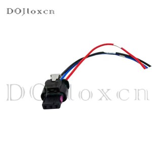 ปลั๊กเชื่อมต่อเซ็นเซอร์จอดรถ PDC 3 ขา รุ่น 1-1718644-1 สำหรับ GOLF PASSAT A1 A3 A4 A6 A7 Q5 Q7 R8 4F0 973 <span class=keywords><strong>703</strong></span> พร้อมสายไฟยาว 15 ซม. หรือ 28 ซม. - Product Image 3