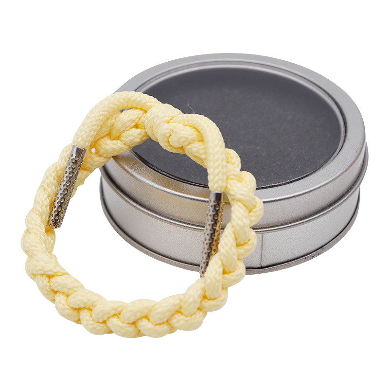 #7105	Light yellow