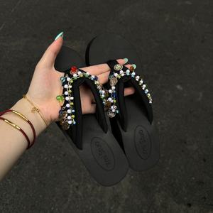 صندل نسائي جديد لصيف 2025 بتصميم عرقي عصري من مادة EVA لزيادة الطول، نعل سميك وألوان زاهية سهلة الارتداء - Product Image 1