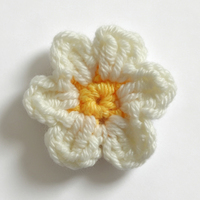 Nouvelles fleurs au crochet en fil de coton faites à la main, réalistes et de haute qualité, vente en gros d'usine, nœuds décoratifs personnalisés pour la couture
