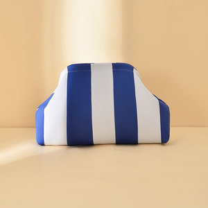 Grande capacità portatile a righe Makeup borsa di alto valore PU con Logo personalizzato alla moda impermeabile e resistente <span class=keywords><strong>per</strong></span> le donne ragazze - Product Image 3