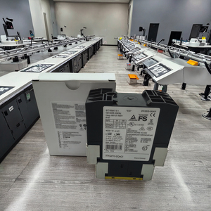 Module de relais de sécurité 3TK2810-0GA01 3TK2804, interrupteur d'arrêt d'urgence pour la sécurité des machines industrielles, contrôleur de circuit de sécurité - Product Image 2