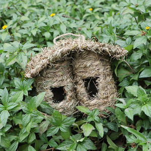 Nid d'oiseau en herbe tressé à la main à double trou, décoration de jardin extérieur suspendue, forme irrégulière 21x10x20 M, taille moyenne pour oiseaux - Product Image 4