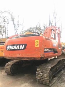 Excavatrices Doosan DH220-7 d'occasion rentables |   Moteur Doosan d'origine coréen |   Certifié CE EMC | Emballage EPR France - Product Image 3