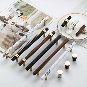 <span class=keywords><strong>Maniglie</strong></span> <span class=keywords><strong>per</strong></span> <span class=keywords><strong>Armadi</strong></span> in Lega di Alluminio e Ottone, Effetto Marmo e Venature del Legno, <span class=keywords><strong>Maniglie</strong></span> a Barra Lunga <span class=keywords><strong>per</strong></span> Cassetti e Guardaroba - Product Image 2