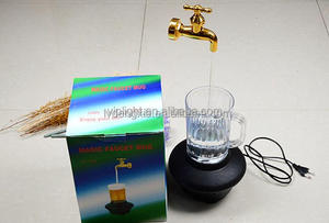 Tazza Desktop <span class=keywords><strong>fontana</strong></span> a cascata con luce a LED tazza di birra illuminata per l'home Office rubinetto magico tazza <span class=keywords><strong>lampada</strong></span> <span class=keywords><strong>da</strong></span> <span class=keywords><strong>tavolo</strong></span> bel regalo - Product Image 3