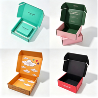 Boîte d'expédition postale en carton ondulé avec logo personnalisé imprimé, haut de gamme, portable, gaufrée, avec fermeture à languette