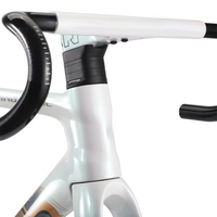 Nouveau vélo de route/gravel 700C avec cadre entièrement en fibre de carbone, axe traversant et composants métalliques durables