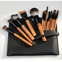 Ensemble de 14 pinceaux de maquillage en bois massif pour le visage et les yeux, fard à paupières, blush, contouring, estompage, nez, fond de teint - Idéal pour les débutants - Poils doux