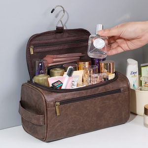 Nuevas bolsas de aseo impermeables de viaje de negocios para hombres, Kit de afeitar Dopp, neceser marrón de cuero Pu, neceser colgante, bolsa de <span class=keywords><strong>maquillaje</strong></span> cosmético - Product Image 1