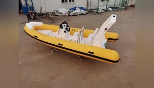 Vente en gros bateau à côtes épaissies en fibre de verre PVC résistant à l'usure kayak hors-bord gonflable bateau de pêche électrique pour 7 personnes et plus - Product Image 6
