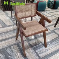 Chaise d'hôtel sur mesure en bois massif durable, couleur et taille personnalisées, avec pieds sabre et rembourrage en éponge, mobilier commercial