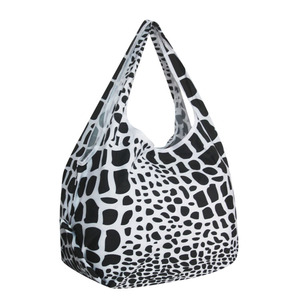 Sac fourre-tout pliable portable à motif rayé tendance avec logo personnalisé, sac de courses réutilisable en polyester pour supermarché, taille personnalisable - Product Image 3