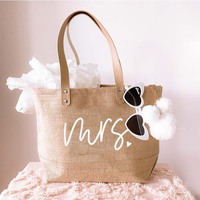 Sac de plage personnalisé de bonne qualité marron imperméable pour femmes accessoires de mariage prêt à expédier sac fourre-tout cadeau avec poignée en cuir