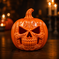 Figurine sculptée personnalisée en résine, initiale 'M', citrouille, peinte à la main, art populaire, accent d'automne, charmante pièce de table pour Halloween