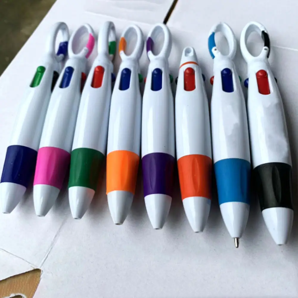 Bolígrafo portátil con mosquetón retráctil, duradero, gran volumen, suave, 0,7mm, 4 colores en 1