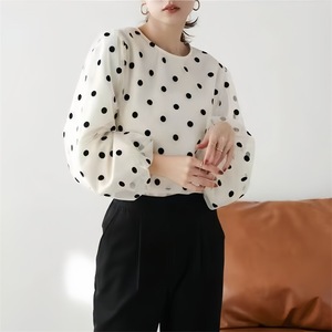Camicetta <span class=keywords><strong>Nera</strong></span> da Donna con Maniche Trasparenti, Collo Rotondo, Spalle Scoperte, Maniche a Sbuffo, Top in <span class=keywords><strong>Tulle</strong></span> a Pois, Tunica Casual per Uso Quotidiano, Camicia da Donna - Product Image 3