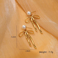 Boucles d'oreilles pendantes en acier inoxydable plaqué or 18 carats PVD Novirassine, avec nœud en ruban organique et perle, bijoux romantiques d'esthétique vintage pour femmes