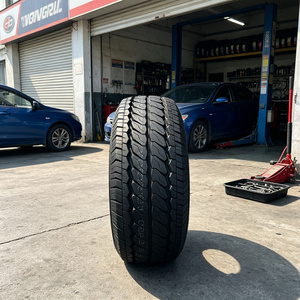 Pneu de voiture solide RS01 en promotion avec bande de roulement antidérapante pour équipement de support au sol et tracteurs aéroportuaires - Product Image 1