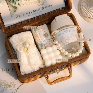 Cadeaux pour les invités de mariage, cadeaux pour les demoiselles <span class=keywords><strong>d</strong></span>'honneur, <span class=keywords><strong>panier</strong></span> en osier pratique haut de gamme, cadeaux de mariage, cadeaux de niche haut de gamme - Product Image 2