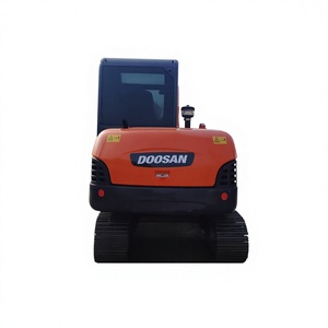 Excavadora Hidráulica Usada Versátil Doosan 60-7 |   Envío Inmediato Disponible - Product Image 1