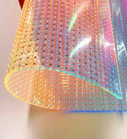 Pantalla LED Invisible P3.91-7.82 para Revestimiento de Paredes de Cristal en Centros Comerciales, Diseño sin Marco con Alta Permeabilidad