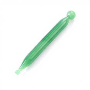 Vente en gros de bâtonnets d'acupression en résine de 7 couleurs, logo personnalisé, masseur de points de pression, stylo d'acupuncture corporel - Product Image 2