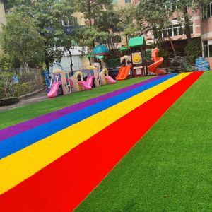 2024 nouveau gazon <span class=keywords><strong>de</strong></span> football personnalisé à cinq côtés gazon artificiel <span class=keywords><strong>terrain</strong></span> <span class=keywords><strong>de</strong></span> football à sept côtés concessions <span class=keywords><strong>de</strong></span> <span class=keywords><strong>prix</strong></span> d'herbe artificielle - Product Image 3