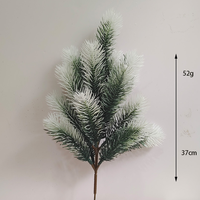 Plantes vertes artificielles PE de Noël Branches de pin Sapin de Noël pour la décoration
