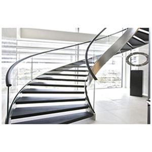 Grand escalier courbé avec balustres en fer forgé, marches en marbre de Carrare, rampe en <span class=keywords><strong>acajou</strong></span> poli et accents en <span class=keywords><strong>feuille</strong></span> d'or. - Product Image 6