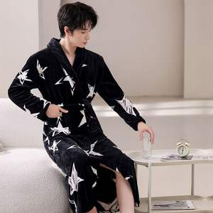 Albornoz de Franela Acolchado Extra Largo para Hombre, Pijama de Terciopelo Cálido de Alta Gama para Primavera, Bata Elegante para Adolescentes - Product Image 5