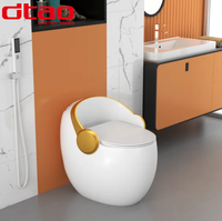 Nouvelle toilette monobloc en céramique au design moderne en forme d'œuf, avec chasse d'eau double et siphon en S, WC sur pied