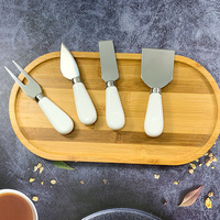 Ensemble de couteaux à fromage en acier inoxydable avec manche en bois, 4 pièces : coupe-fromage, fourchette à beurre, fourchette à fromage, trancheuse pour plateau de charcuterie et cuisine