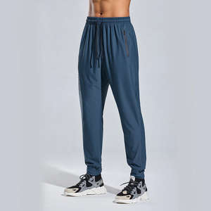 Pantalones negros para hombre, pantalones elásticos con logotipo personalizado, pantalones de gimnasio para correr, pantalones de secado rápido de nailon y LICRA para hombre - Product Image 3