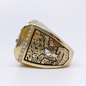 Anillo de Campeonato de los Baltimore Ravens, Chapado en Oro, Aleación, Joyería para Hombre, Diseño Grabado de Campeones - Product Image 3