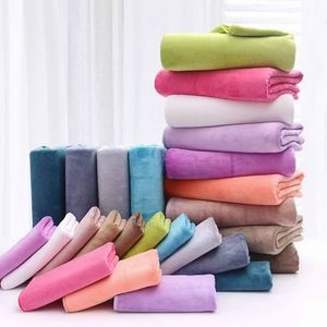 Elegante <span class=keywords><strong>Set</strong></span> di <span class=keywords><strong>asciugamani</strong></span> per Hotel in microfibra di colore solido per camere e resort di lusso tessuto per ospitalità antimicrobica - Product Image 1