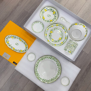 Service de vaisselle en céramique classique en porcelaine avec motif citron, prêt à être expédié, pour usage personnel - Product Image 2