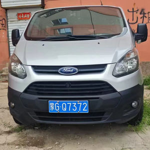 Furgoneta Usada Fort Transit con Configuraciones Inteligentes, Año 2017, Apta para Personalización de Autocaravanas, Transmisión Manual de 5 Velocidades, 6 Asientos, MPV, MINIBUS, VAN - Product Image 1