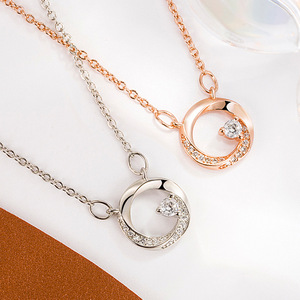 Collier pendentif en forme de papillon tendance et élégant, plaqué argent, style coréen de luxe, cadeau de fête pour femmes - Product Image 4