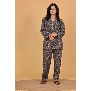 Conjunto de Pijama de Algodón Estampado Floral, Ropa de Dormir Transpirable y Cómoda, Ropa Casual para Estar en Casa, Elegante Traje de Noche - Product Image 1