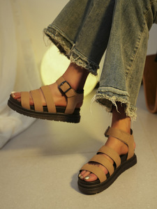 <span class=keywords><strong>Sandales</strong></span> plates décontractées pour femmes, tendance mode, imprimées en PVC, à bout ouvert, semelle épaisse en caoutchouc, légères, style pieds nus, pour la plage - Product Image 4