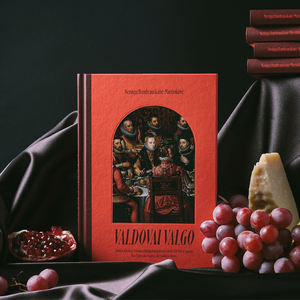 Libro di <span class=keywords><strong>Storia</strong></span> con Copertina Rigida 2026 con Design in Rilievo, Rilegatura Cucita, Carta Patinata, Opzioni Logo Personalizzato, Stampa UV A4 - Product Image 1