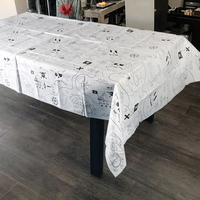 Blanc imprimé Floral moderne imperméable à l'eau jetable en plastique + nappes en papier en vrac pour mariage Banquet hôtel fête maison