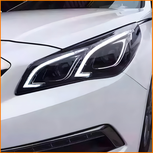 Faro a LED con Proiettore Bi-LED Stile <span class=keywords><strong>Mercedes</strong></span> W212 per Hyundai Sonata 9a Generazione <span class=keywords><strong>2015</strong></span>-2017, con DRL e Alloggiamento Fumé - Product Image 3