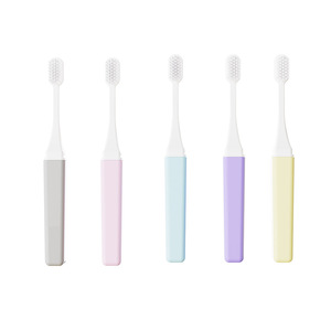 แปรงสีฟันพับได้สีมาการองขนาดกะทัดรัด ขนแปรงนุ่ม แพ็ค 5 ชิ้น แปรงสีฟันแบบพกพาสำหรับผู้ใหญ่ - Product Image 3