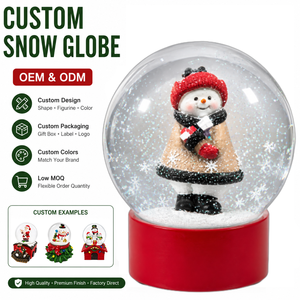 Globo de Nieve Navideño Personalizado OEM con Figura de Muñeco de Nieve con Gorro Rojo de Punto y Abrigo Marrón para Regalos de Decoración Navideña Personalizados para Escritorio - Product Image 1